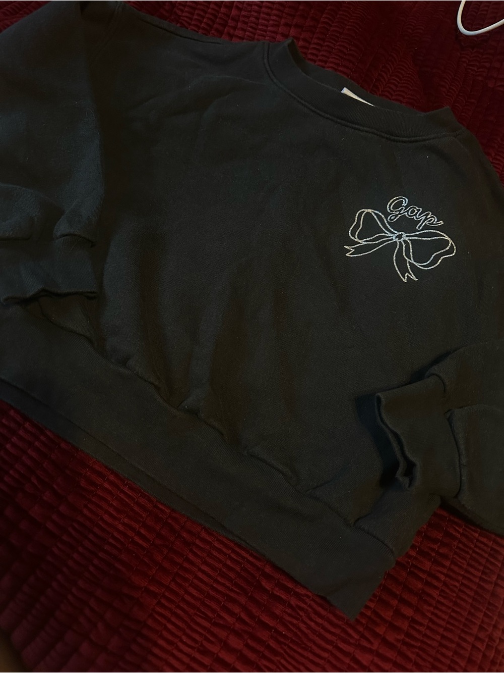 Gap sweatshirt